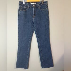 Levi’s size 10 Classic 504 Blue Women's straight leg denim Jeans